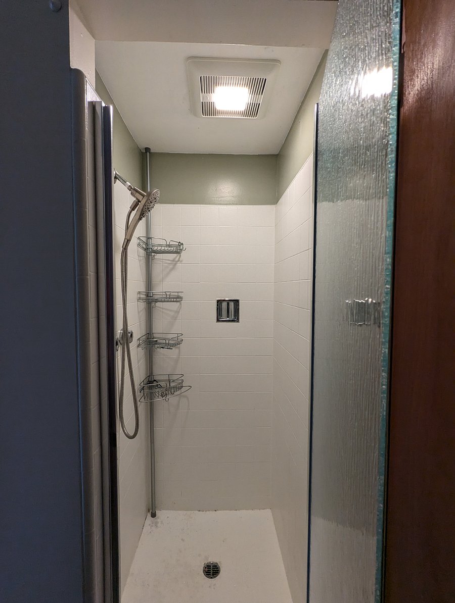 Furnished Finder property 410678_1 photo 15