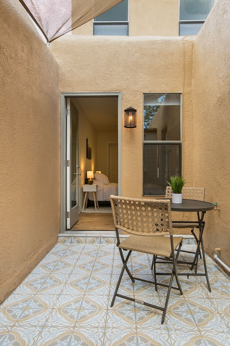 Furnished Finder property 410706_1 photo 20