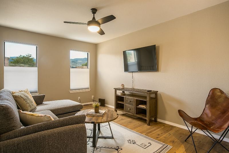 Furnished Finder property 410706_1 photo 14