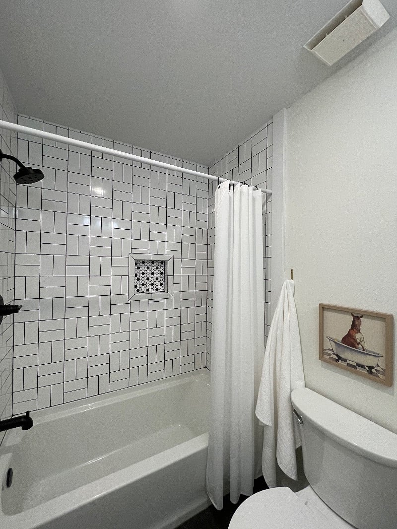 Furnished Finder property 410828_1 photo 17