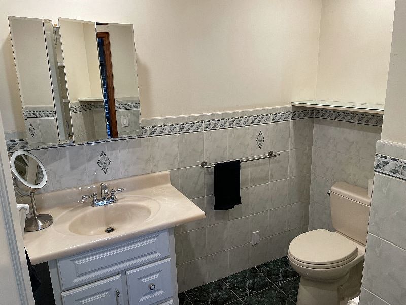 Furnished Finder property 410833_1 photo 3