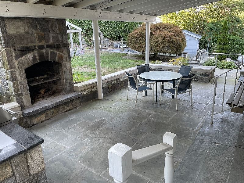 Furnished Finder property 410833_2 photo 19
