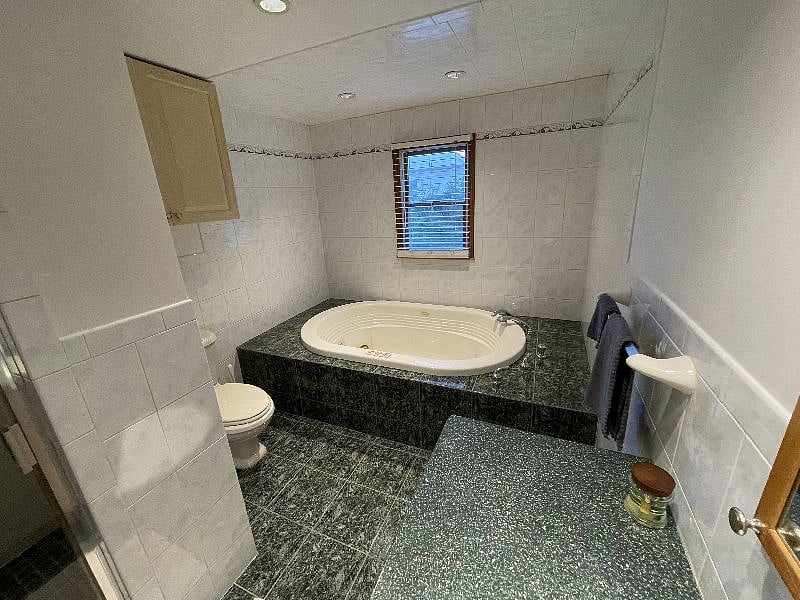 Furnished Finder property 410833_4 photo 9