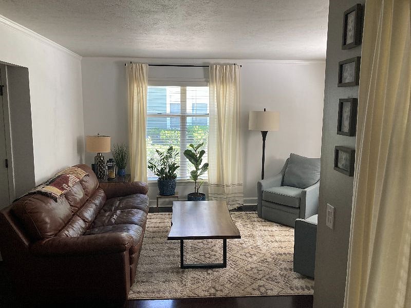 Furnished Finder property 410868_1 photo 10