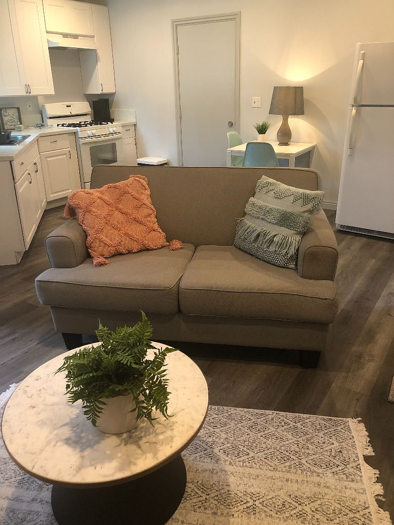 Furnished Finder property 410924_1 photo 28