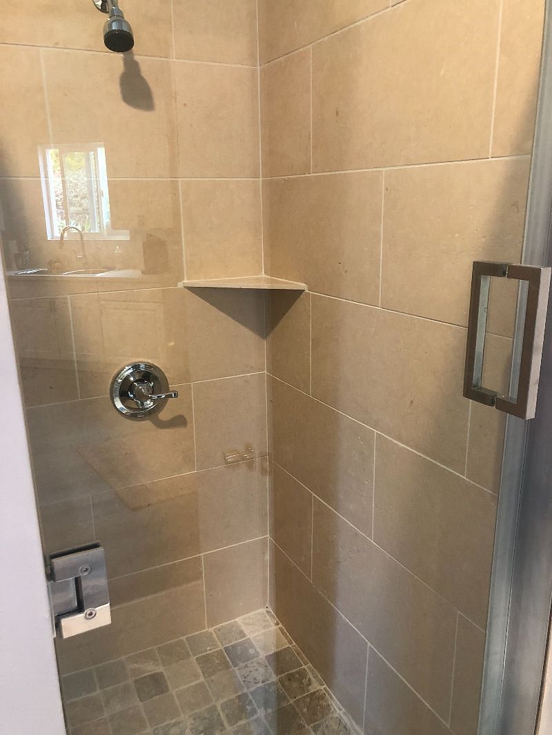 Furnished Finder property 410924_2 photo 16