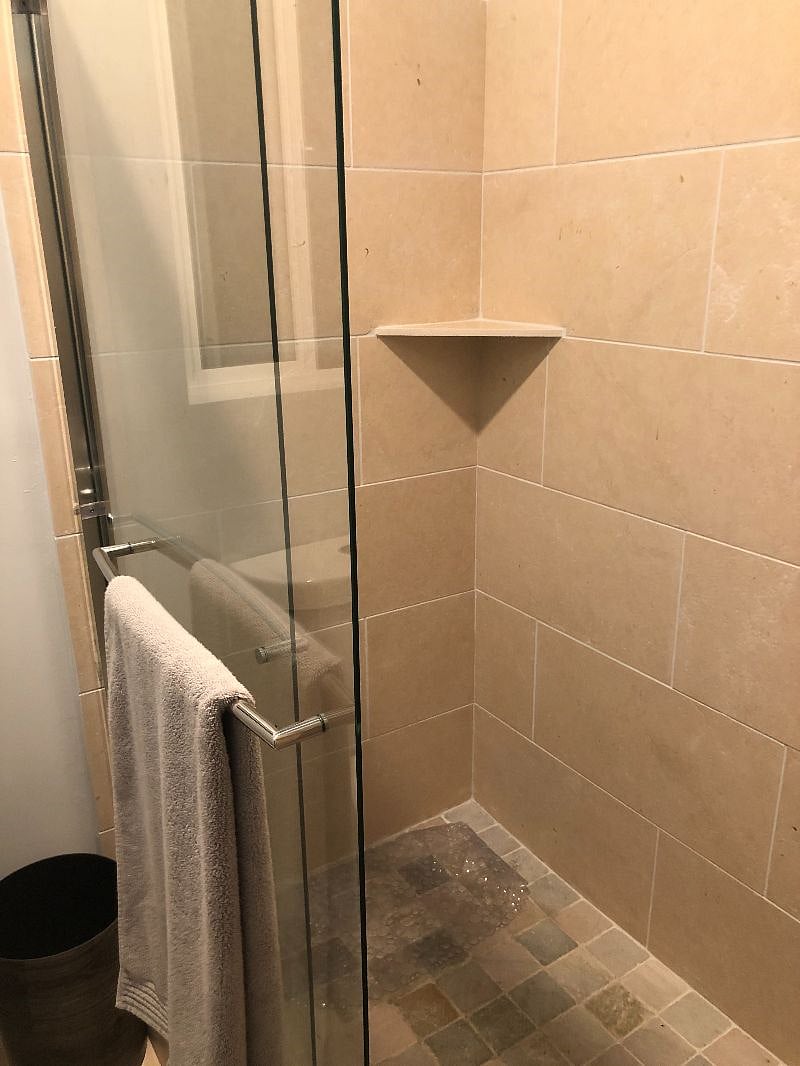 Furnished Finder property 410924_3 photo 20