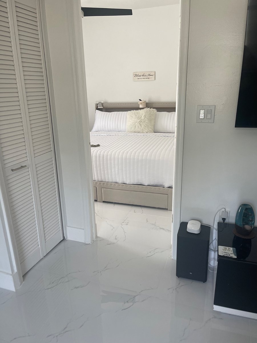 Furnished Finder property 410943_1 photo 23