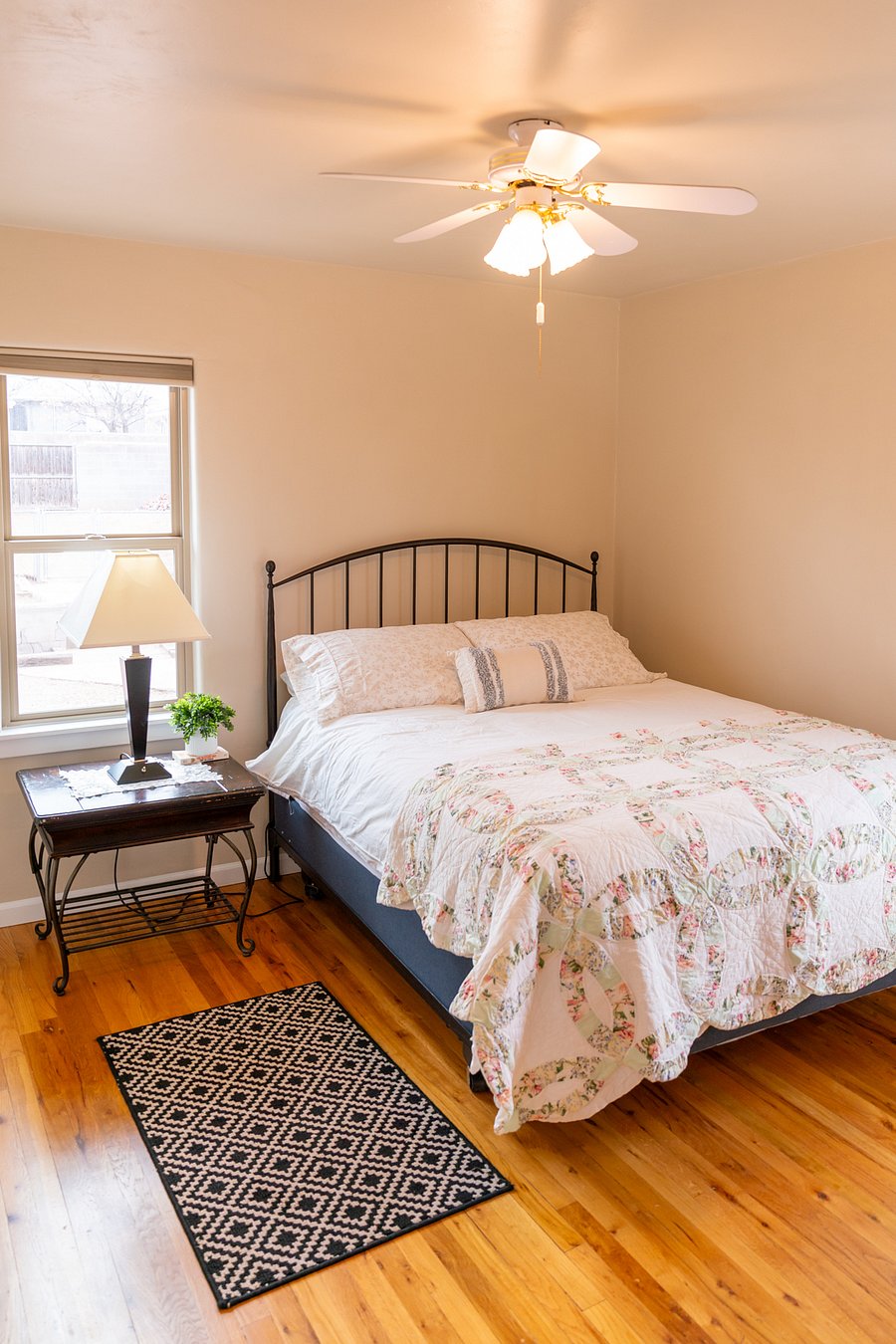 Furnished Finder property 410960_1 photo 10