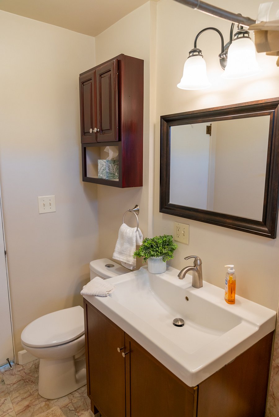 Furnished Finder property 410960_1 photo 9