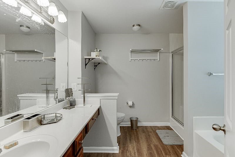 Furnished Finder property 410994_1 photo 13