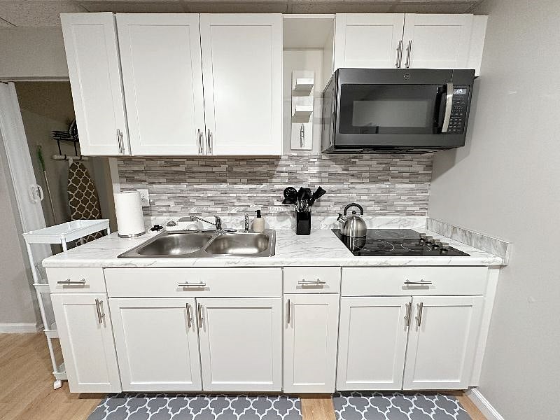 Furnished Finder property 410994_2 photo 14
