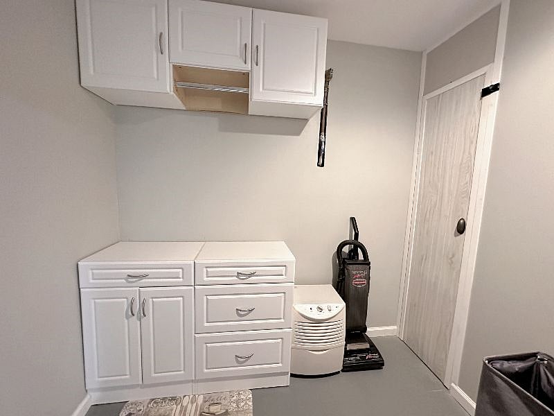 Furnished Finder property 410994_2 photo 25