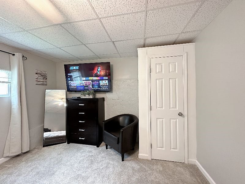 Furnished Finder property 410994_2 photo 18