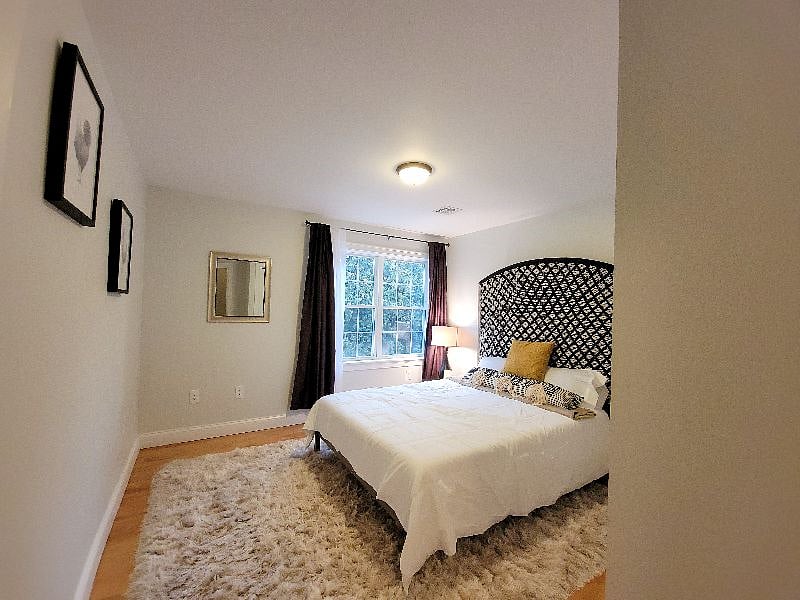 Furnished Finder property 411000_1 photo 32