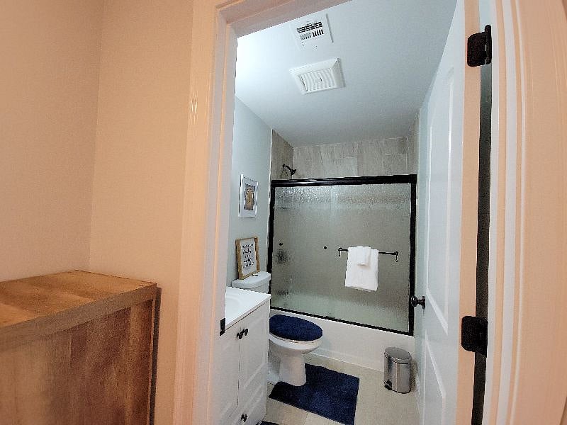 Furnished Finder property 411000_1 photo 44