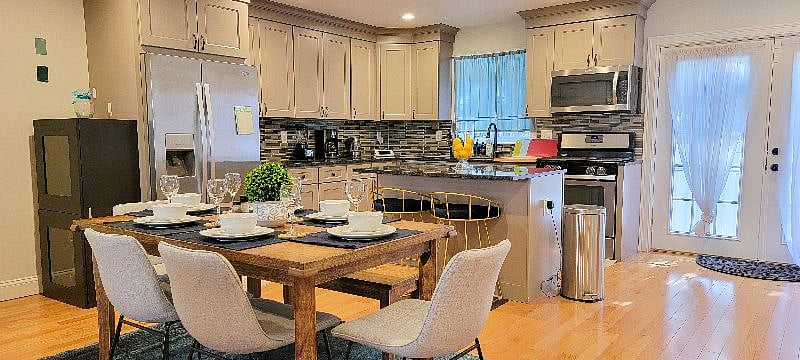 Furnished Finder property 411000_1 photo 115
