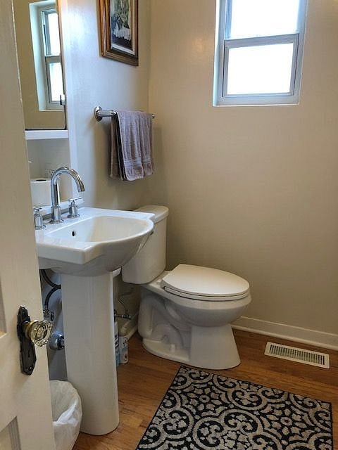 Furnished Finder property 411003_1 photo 28