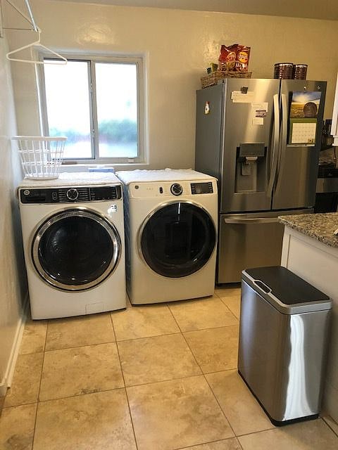Furnished Finder property 411003_1 photo 16