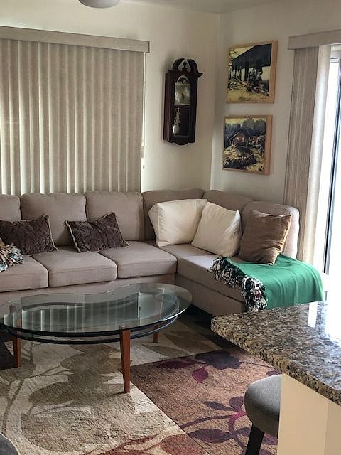 Furnished Finder property 411003_1 photo 42