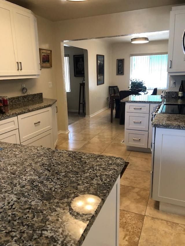 Furnished Finder property 411003_1 photo 11