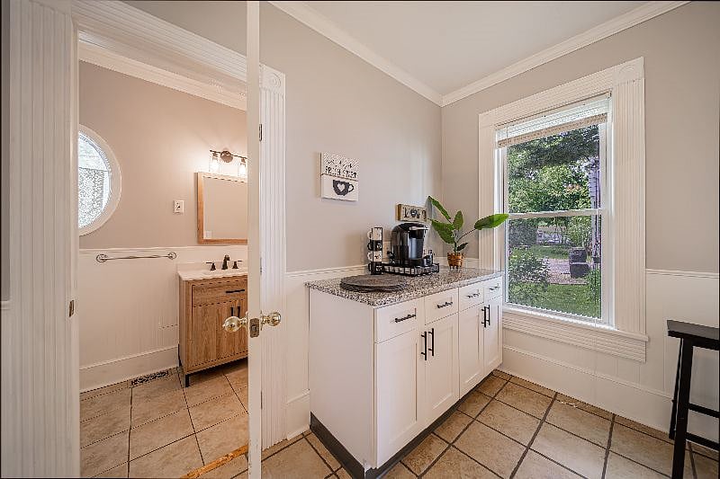 Furnished Finder property 411016_1 photo 5