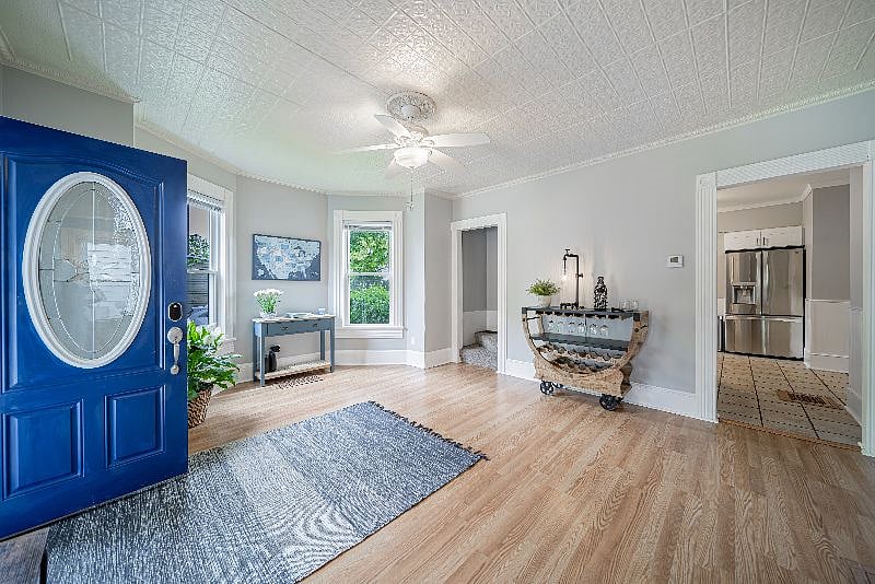 Furnished Finder property 411016_1 photo 8