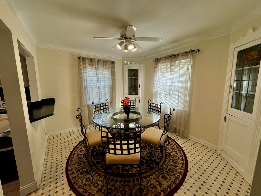 Furnished Finder property 411023_1 photo 8