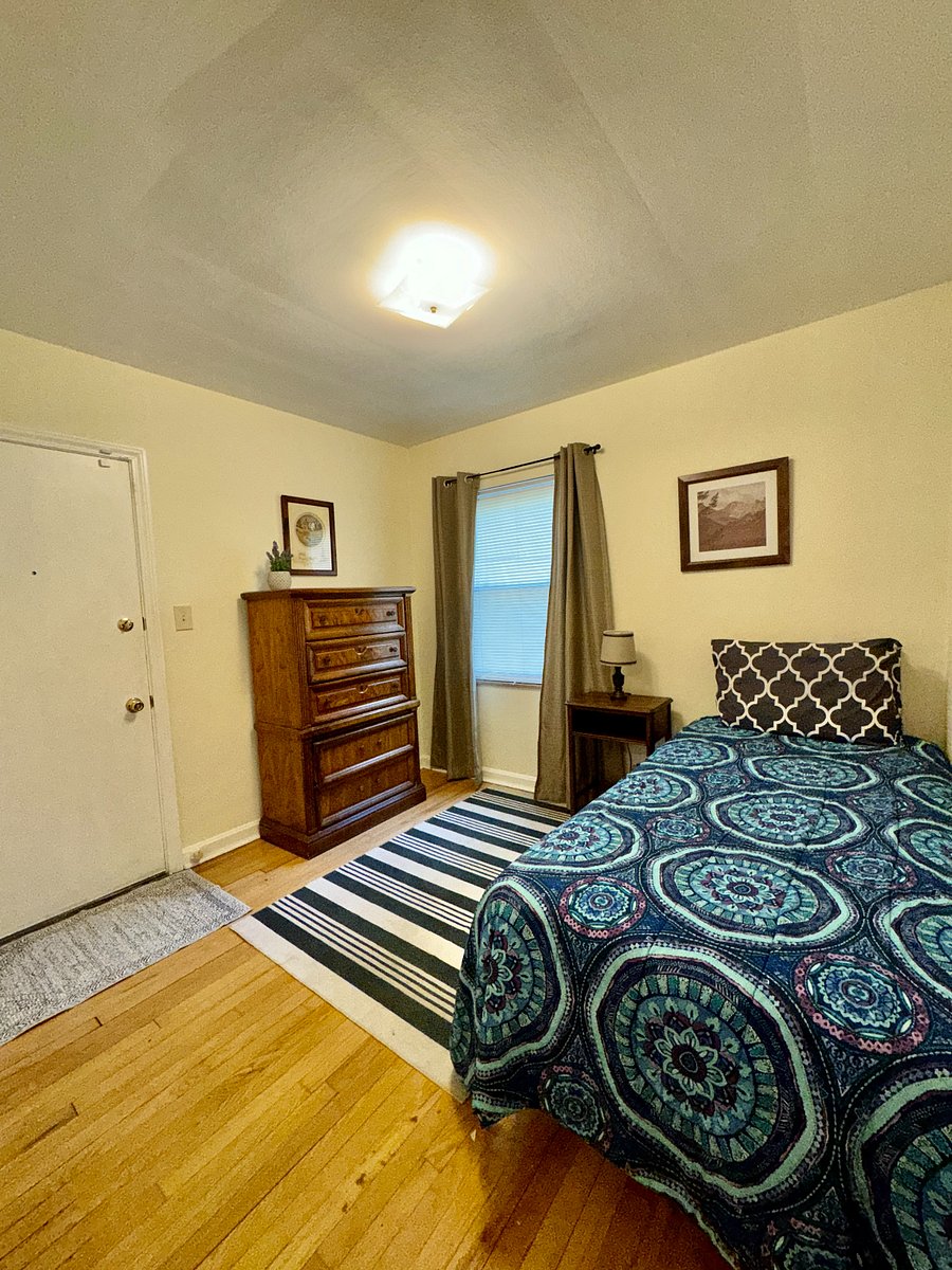 Furnished Finder property 411023_1 photo 12