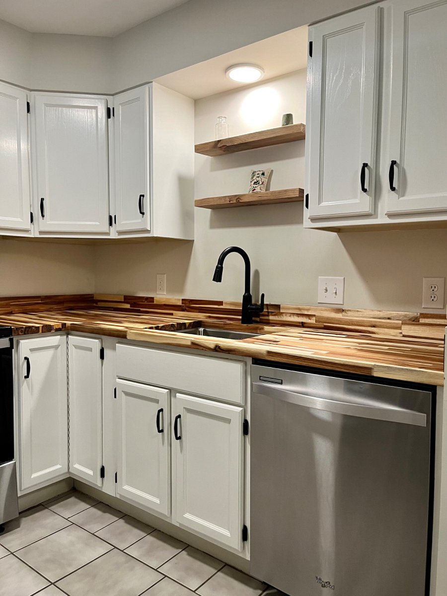 Furnished Finder property 411027_1 photo 10