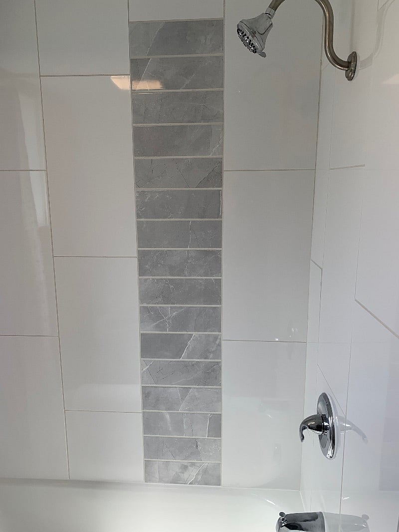 Super clean bathroom.