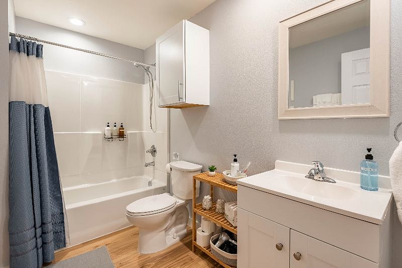 Furnished Finder property 411101_1 photo 13
