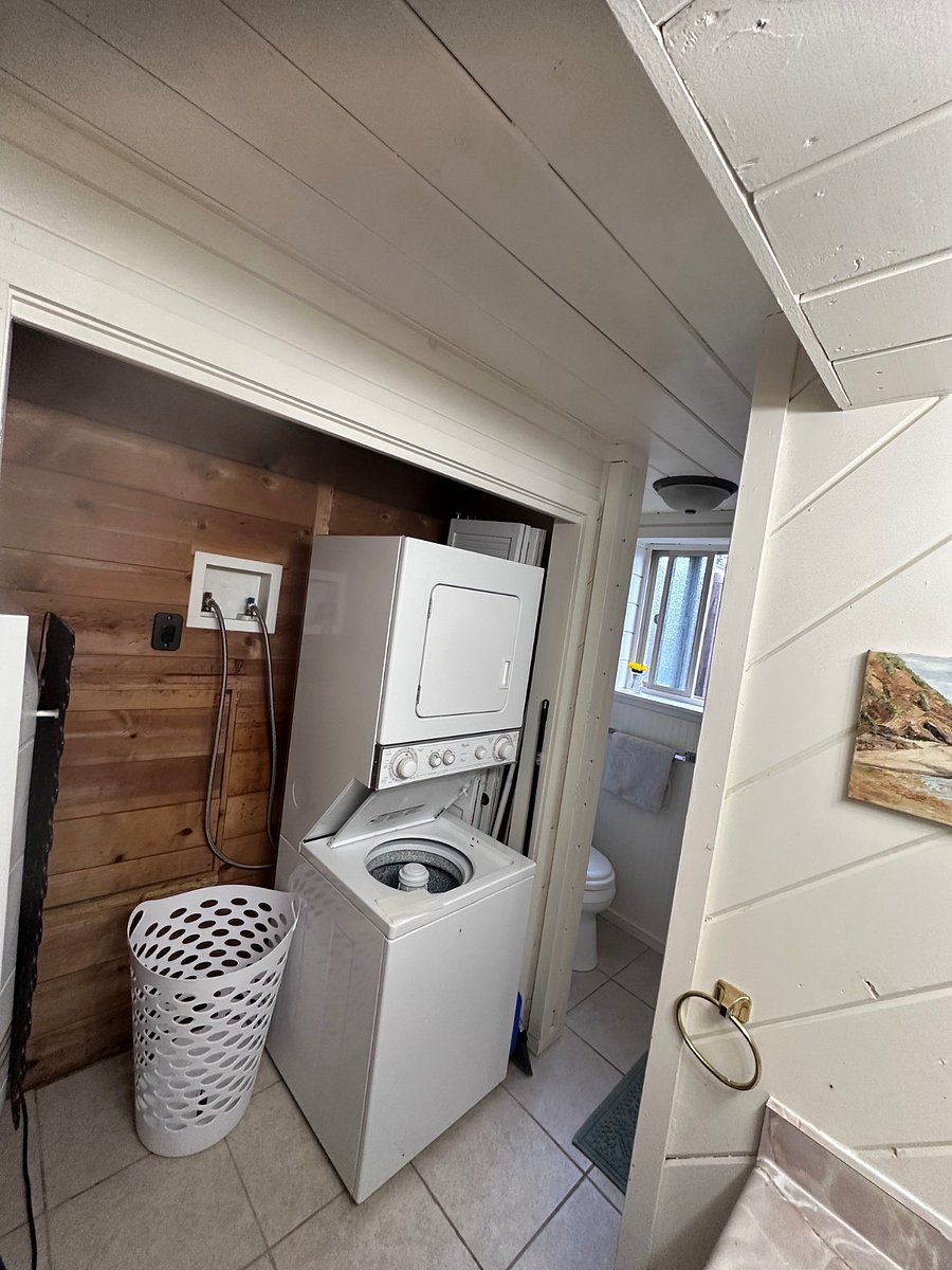 Furnished Finder property 411122_1 photo 12