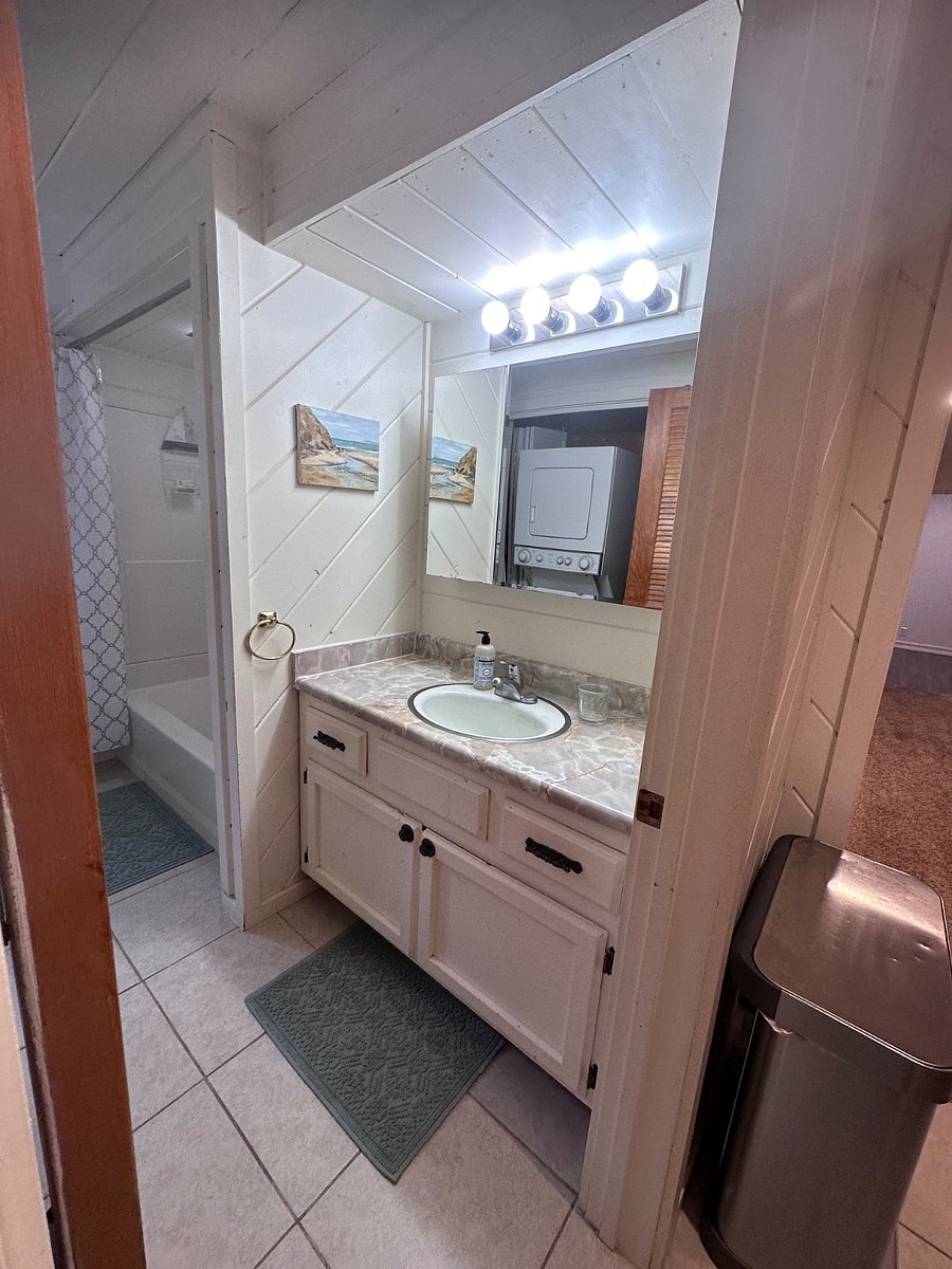 Furnished Finder property 411122_1 photo 17