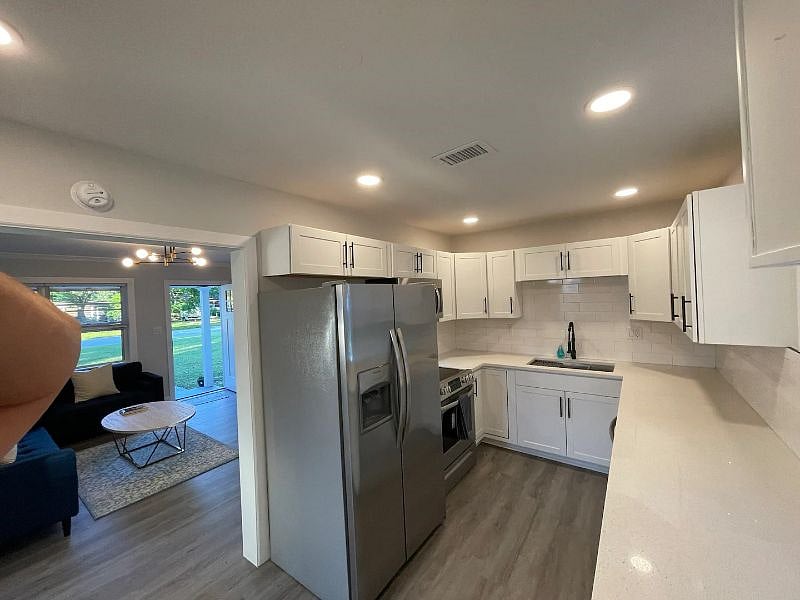 Furnished Finder property 411190_1 photo 10