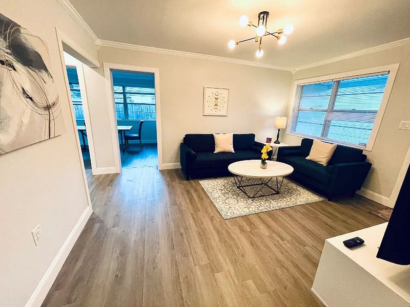 Furnished Finder property 411190_1 photo 15