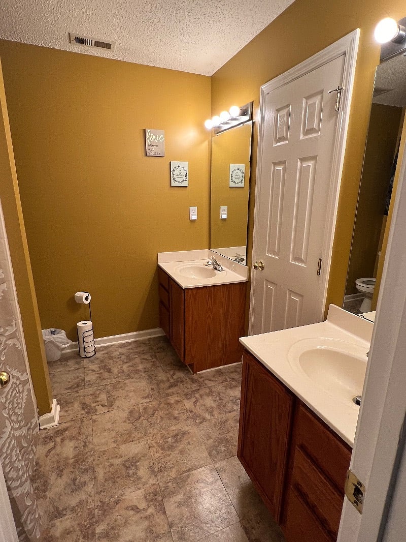 Furnished Finder property 411197_1 photo 10