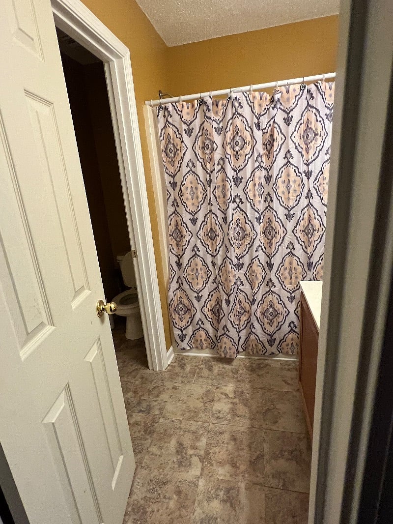 Furnished Finder property 411197_1 photo 13