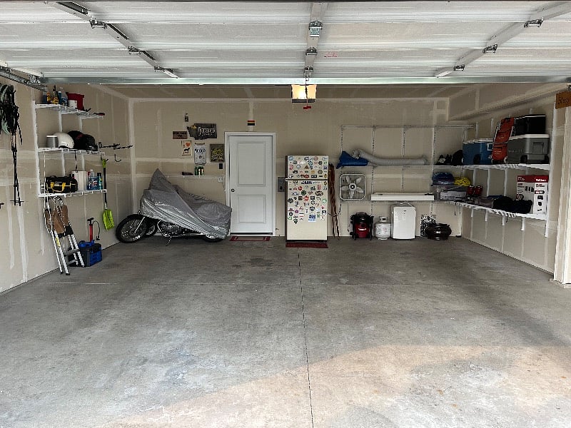 2 Car Garage