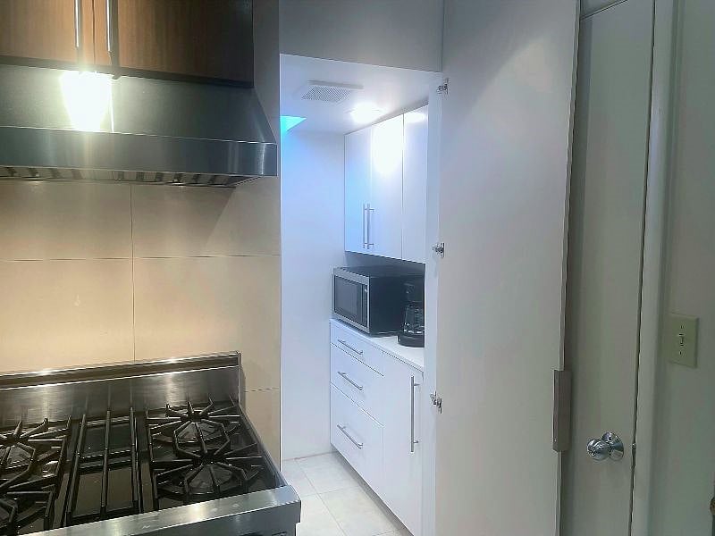 Furnished Finder property 411268_1 photo 9