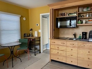 Furnished Finder property 411329_1 photo 5