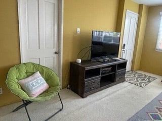 Furnished Finder property 411329_1 photo 3