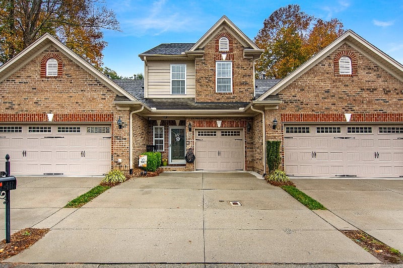 Furnished Finder property 411341_1 photo 2