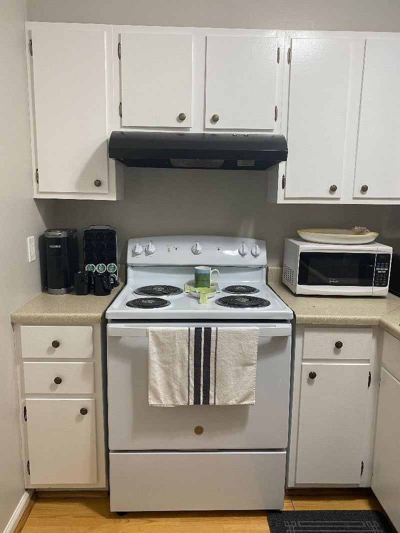 Furnished Finder property 411365_1 photo 6