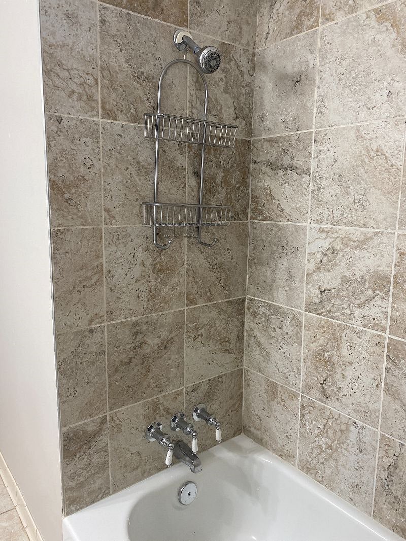 Furnished Finder property 411365_1 photo 11