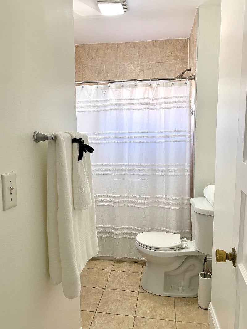 Furnished Finder property 411429_2 photo 4