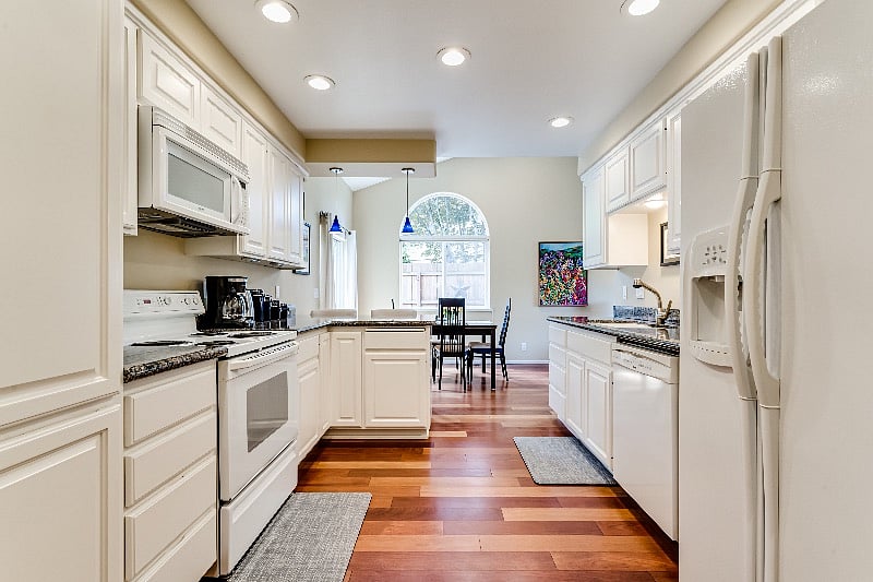 Furnished Finder property 411477_1 photo 16