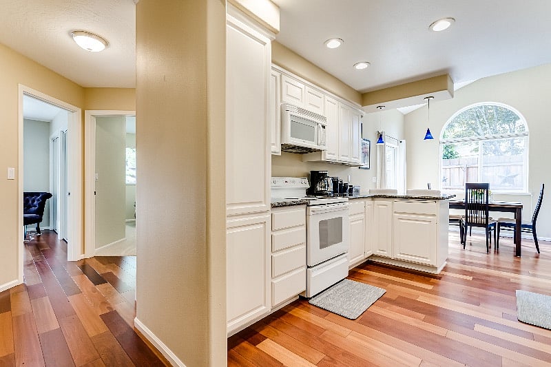 Furnished Finder property 411477_1 photo 23
