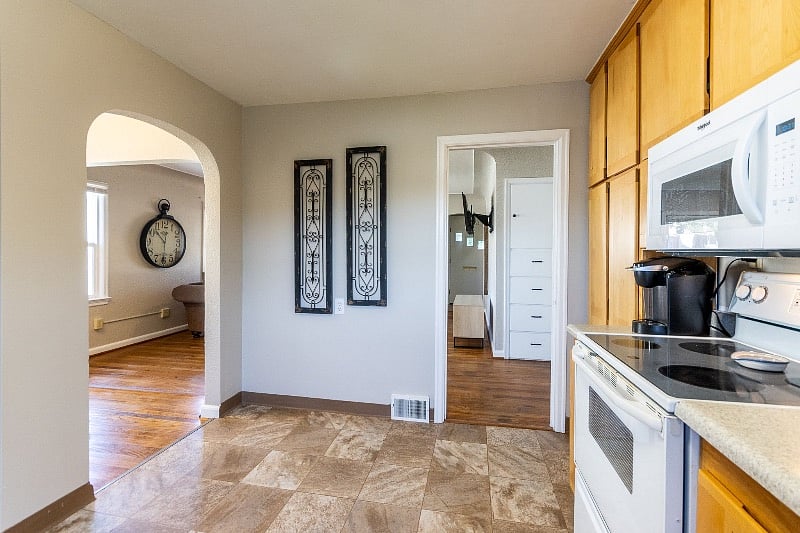 Furnished Finder property 411534_1 photo 6