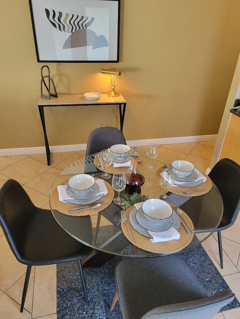 Furnished Finder property 411576_1 photo 4